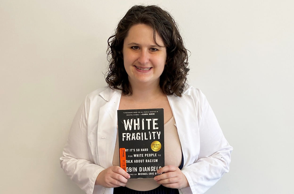 Internal Medicine Resident forms MDs for Racial Justice Book Club